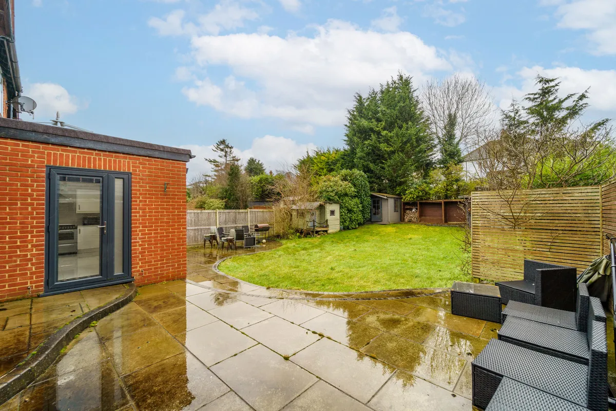 Rosebery Road, Epsom, KT18, photo 20