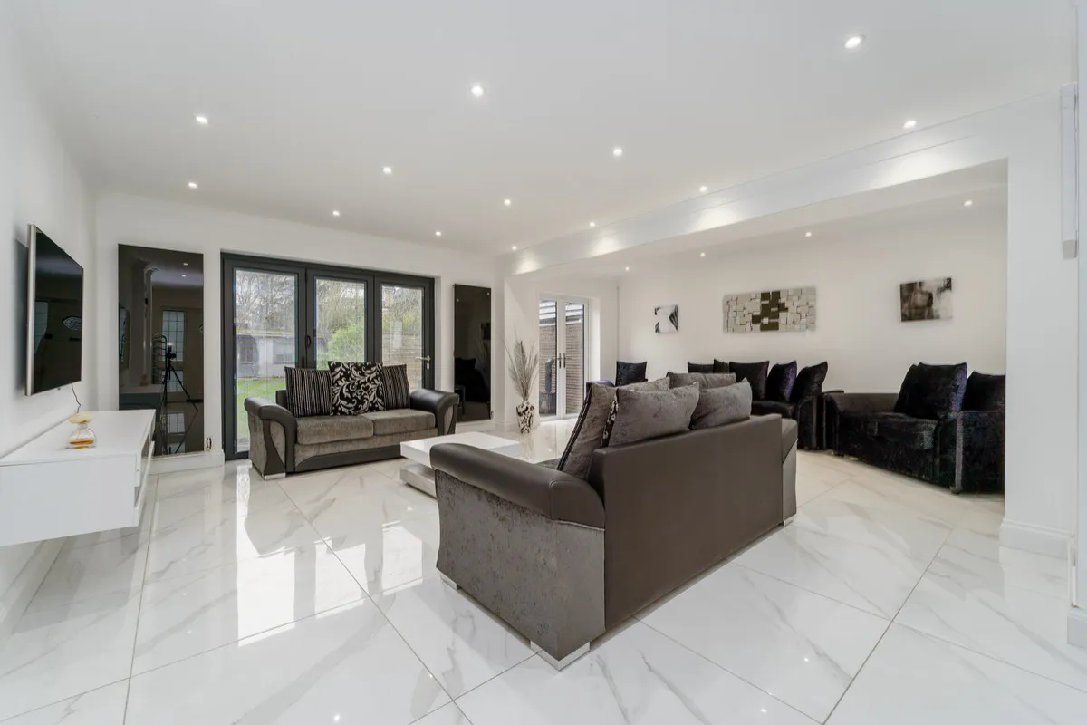 Rosebery Road, Epsom, KT18, photo 8