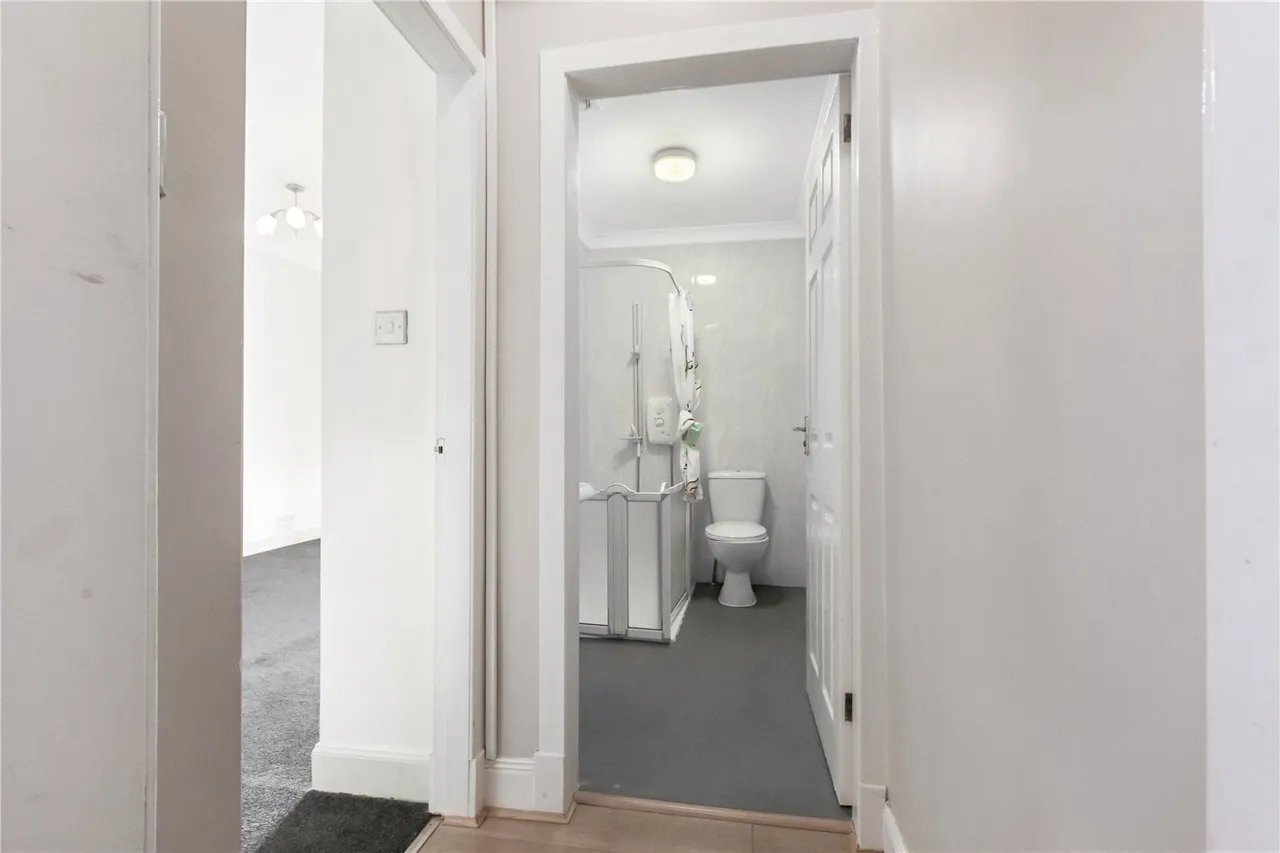 Station Road, Law, ML8, photo 12