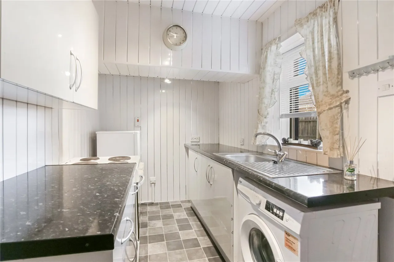 Station Road, Law, ML8, photo 4