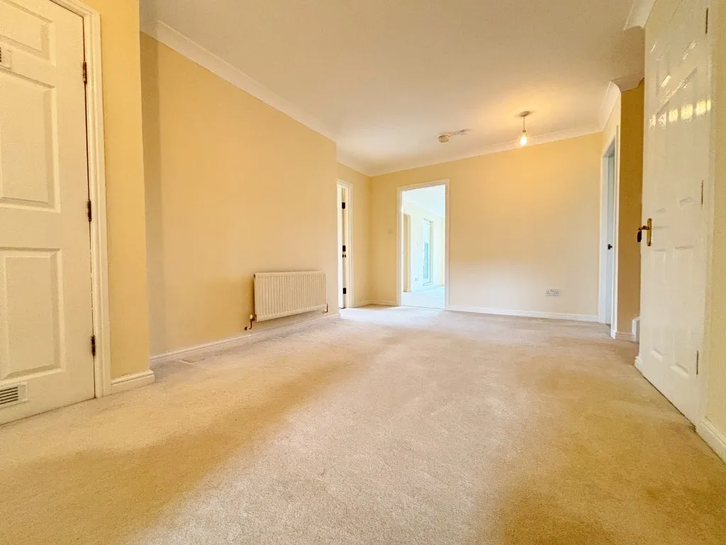 Hamilton Park North, South Lanarkshire, Hamilton, ML3 0FG, photo 2