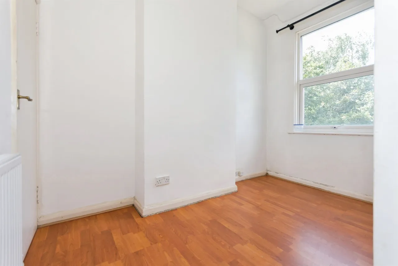 Brookfield Road, Birmingham, photo 8