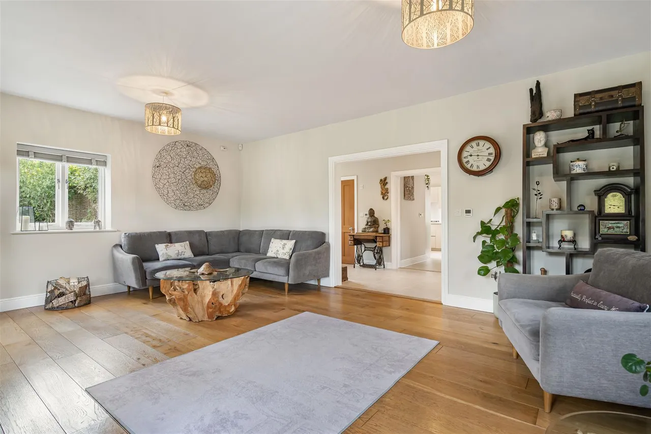 Orchard Lane, Caversfield, photo 2