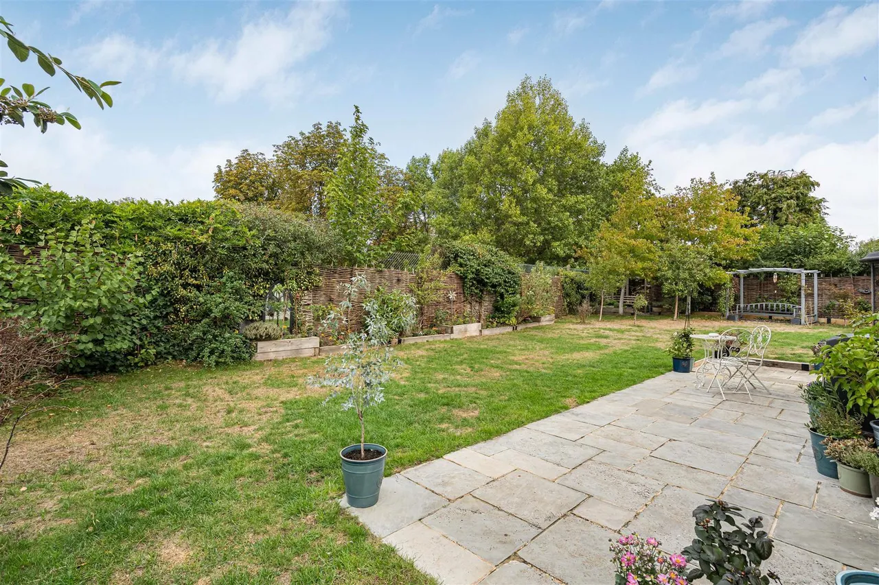 Orchard Lane, Caversfield, photo 5