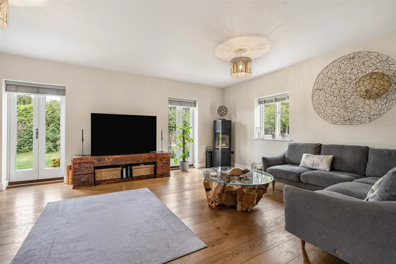 Orchard Lane, Caversfield, photo 11