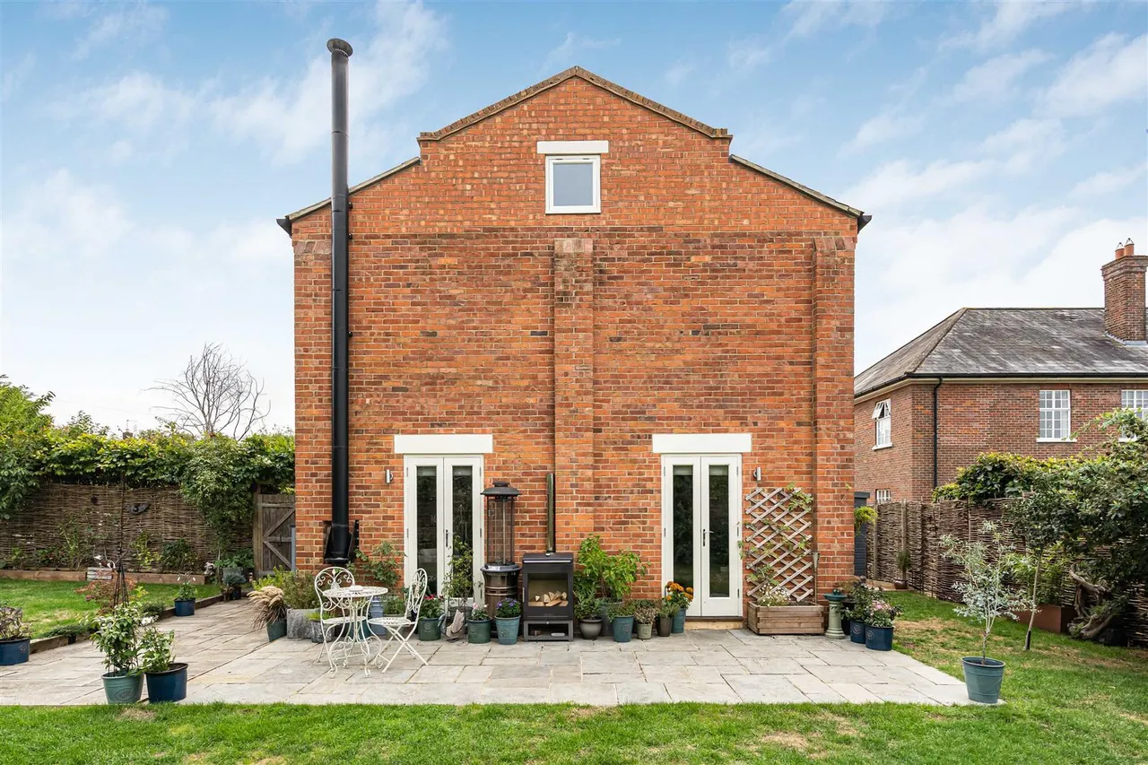 Orchard Lane, Caversfield, photo 22