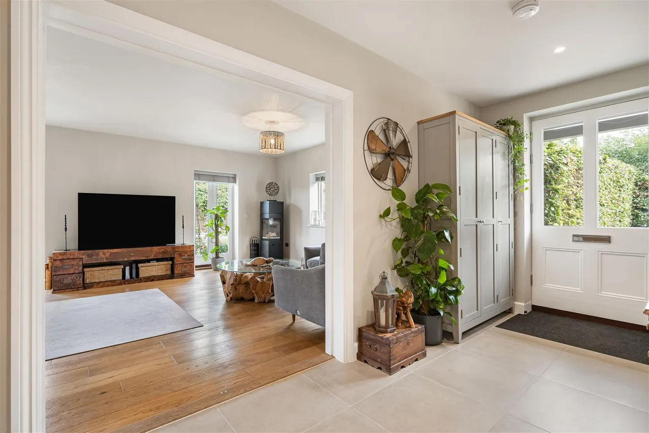 Orchard Lane, Caversfield, photo 9