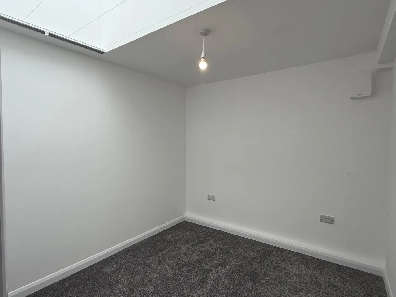 High Street, TA1, photo 5