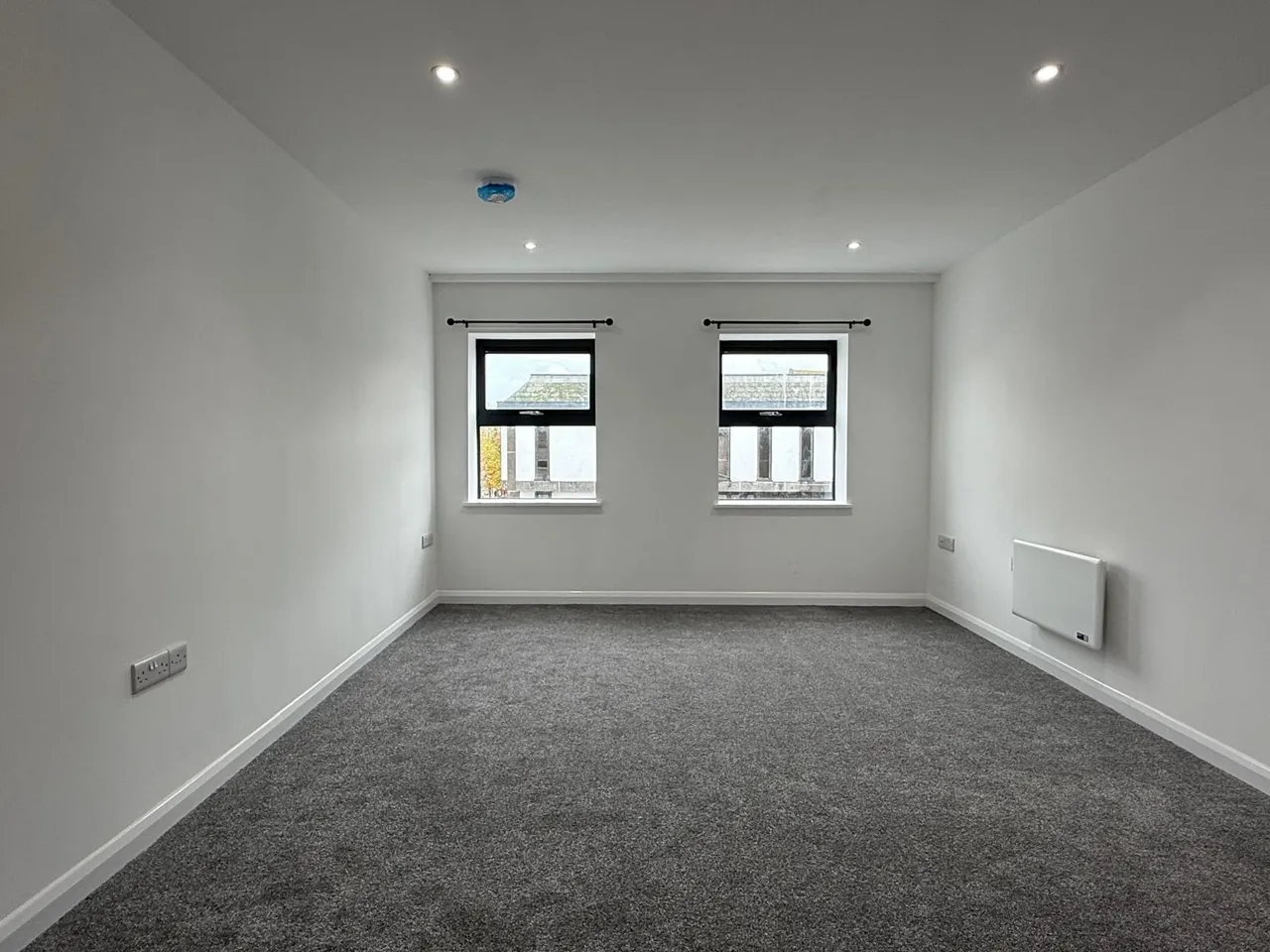 High Street, TA1, photo 13
