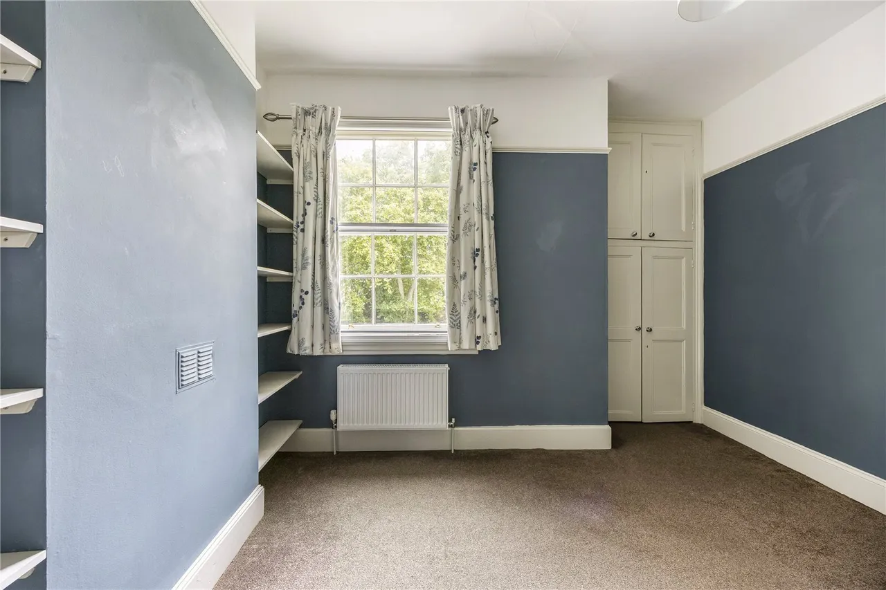 London Road, Cheltenham, GL52, photo 13