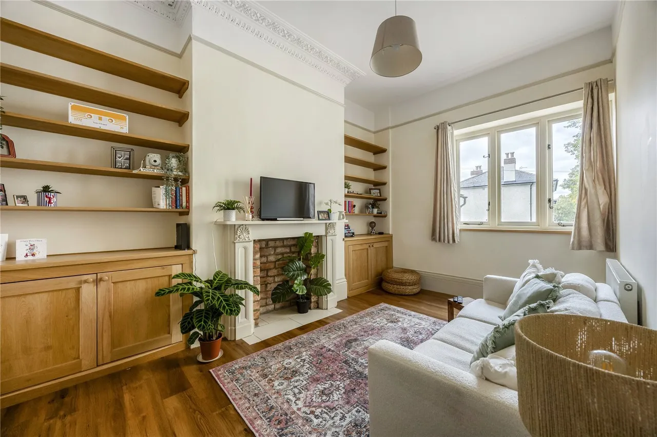 London Road, Cheltenham, GL52, photo 10