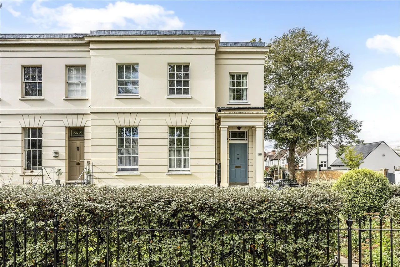 London Road, Cheltenham, GL52, photo 3