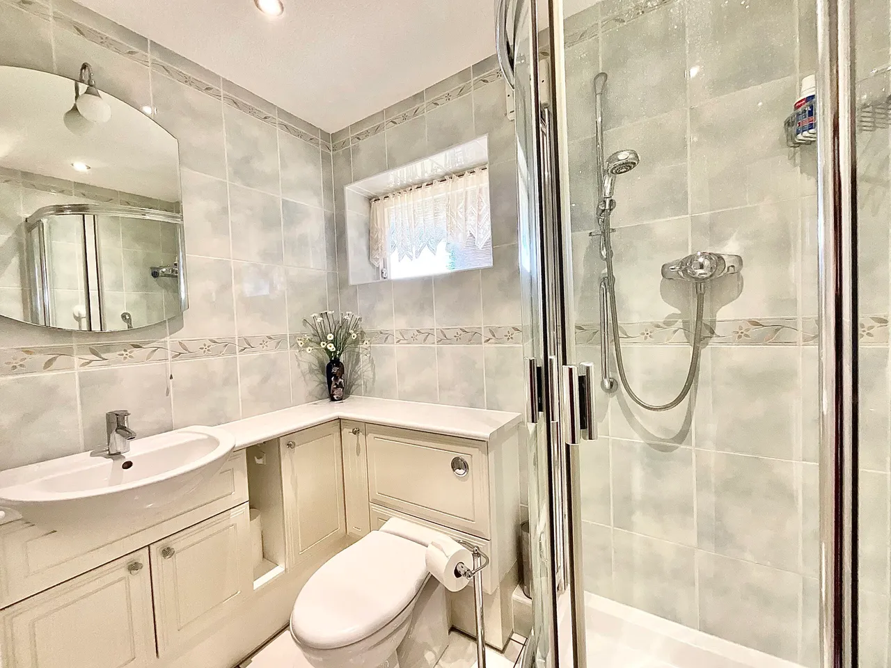 Harewood Close, Cheadle, ST10, photo 15