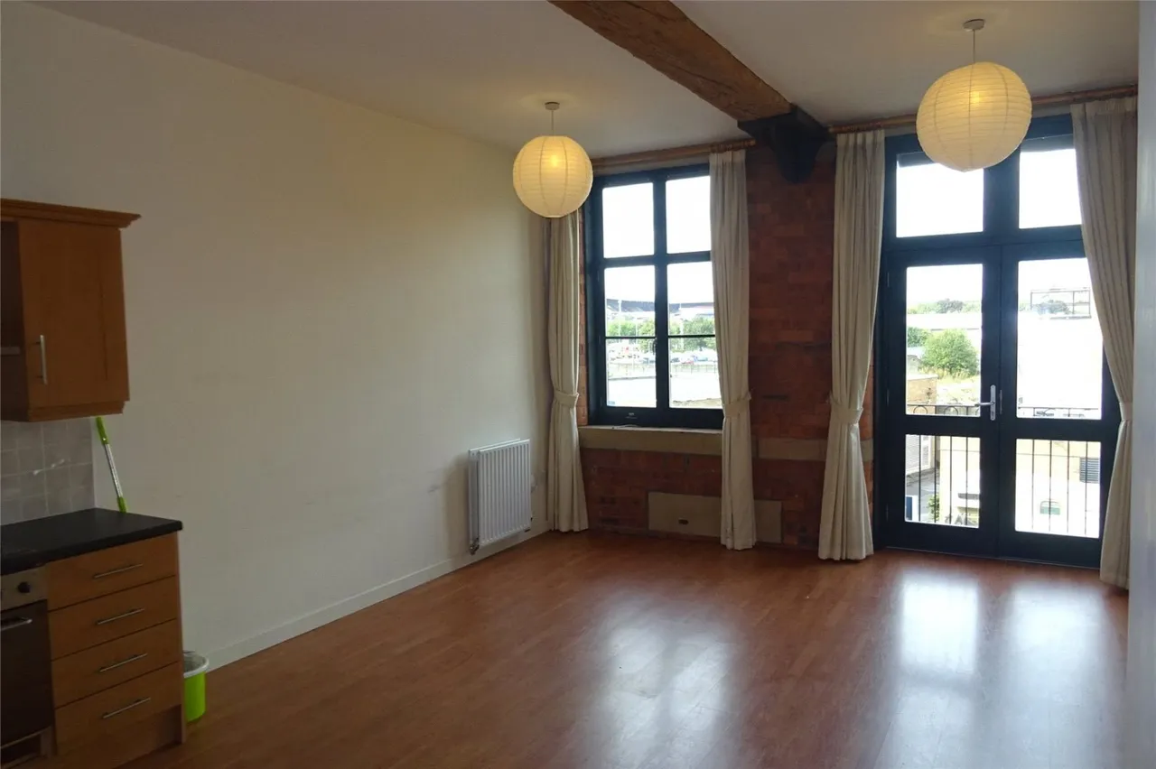 Mill Street, Bradford, BD1, photo 2