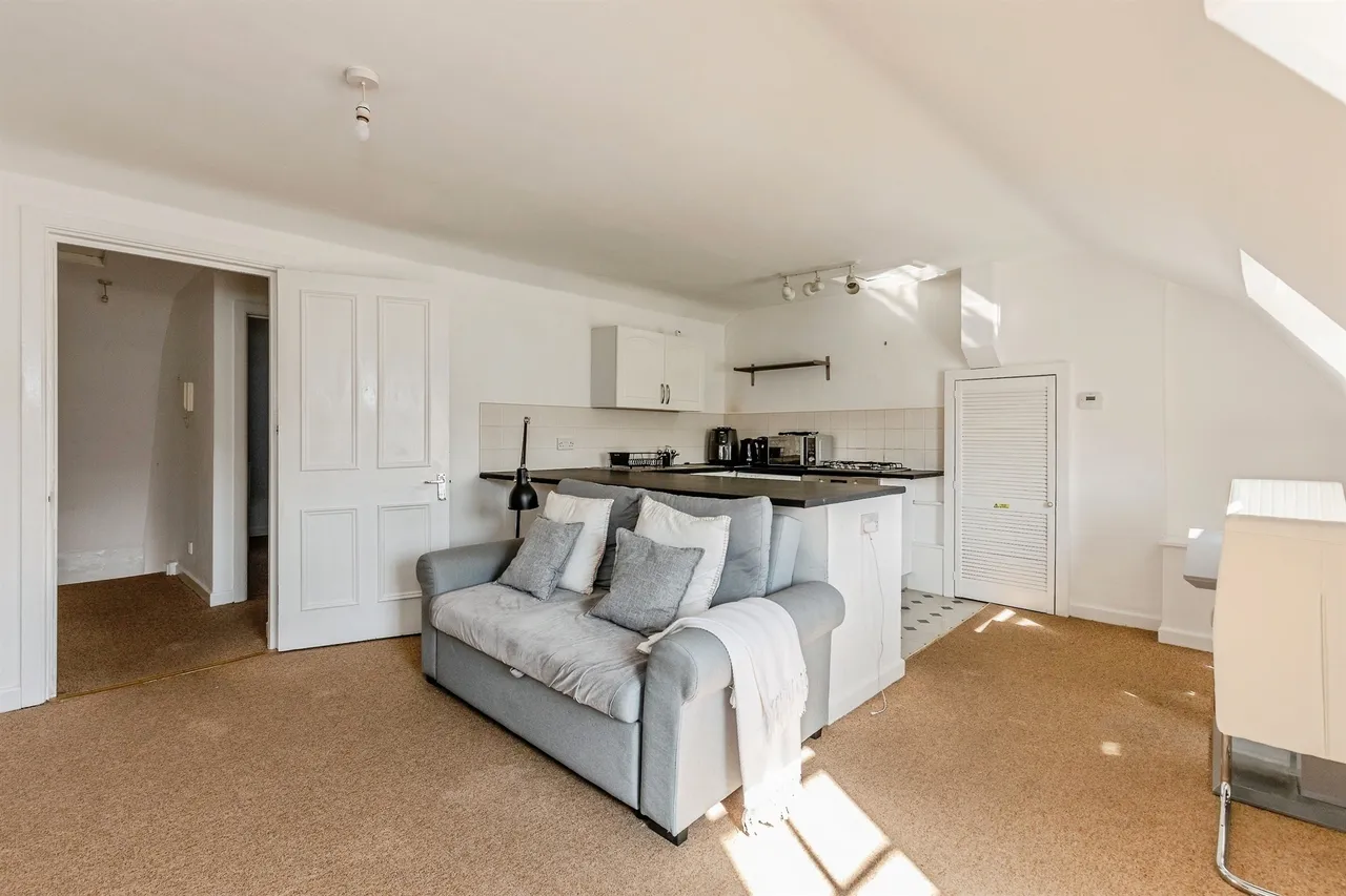 Meridian Place, Clifton, BS8, photo 4