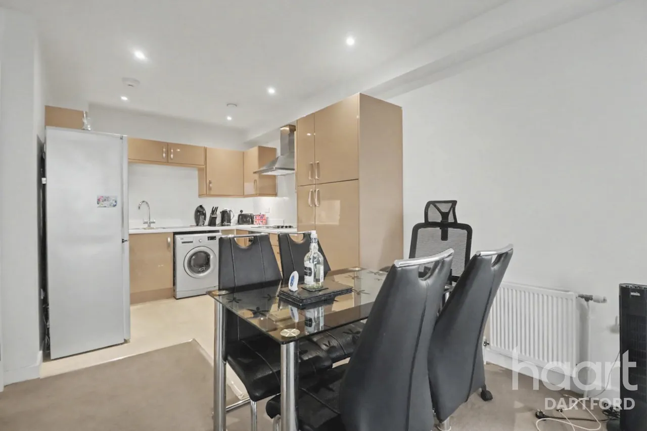 Larner Road, Erith, DA8, photo 4