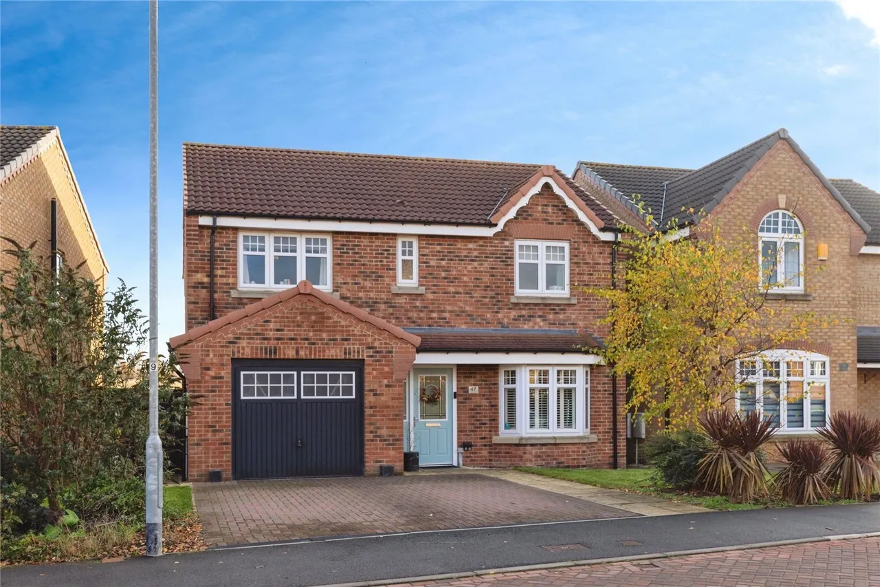 Amberwood Chase, DEWSBURY, West Yorkshire, WF12, photo 22