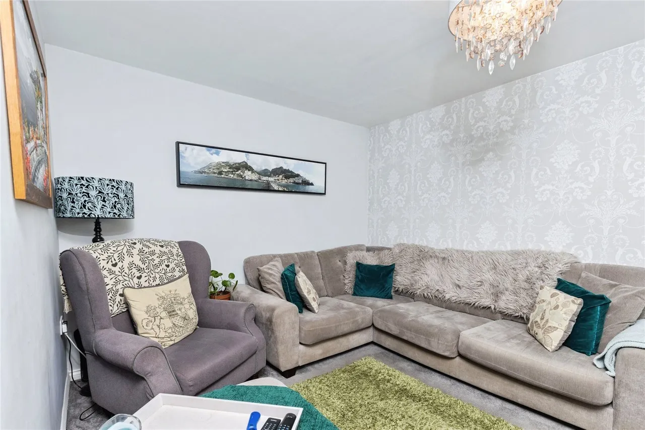 Amberwood Chase, DEWSBURY, West Yorkshire, WF12, photo 7