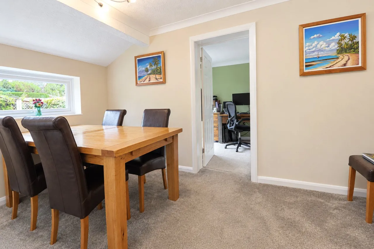 Highland Drive, Fleet, GU51, photo 8