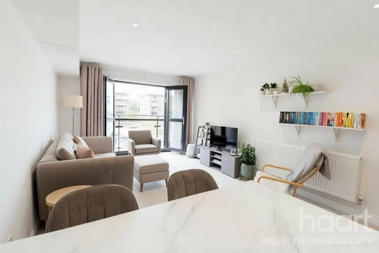 Bessemer Road, Welwyn Garden City, AL7, photo 4