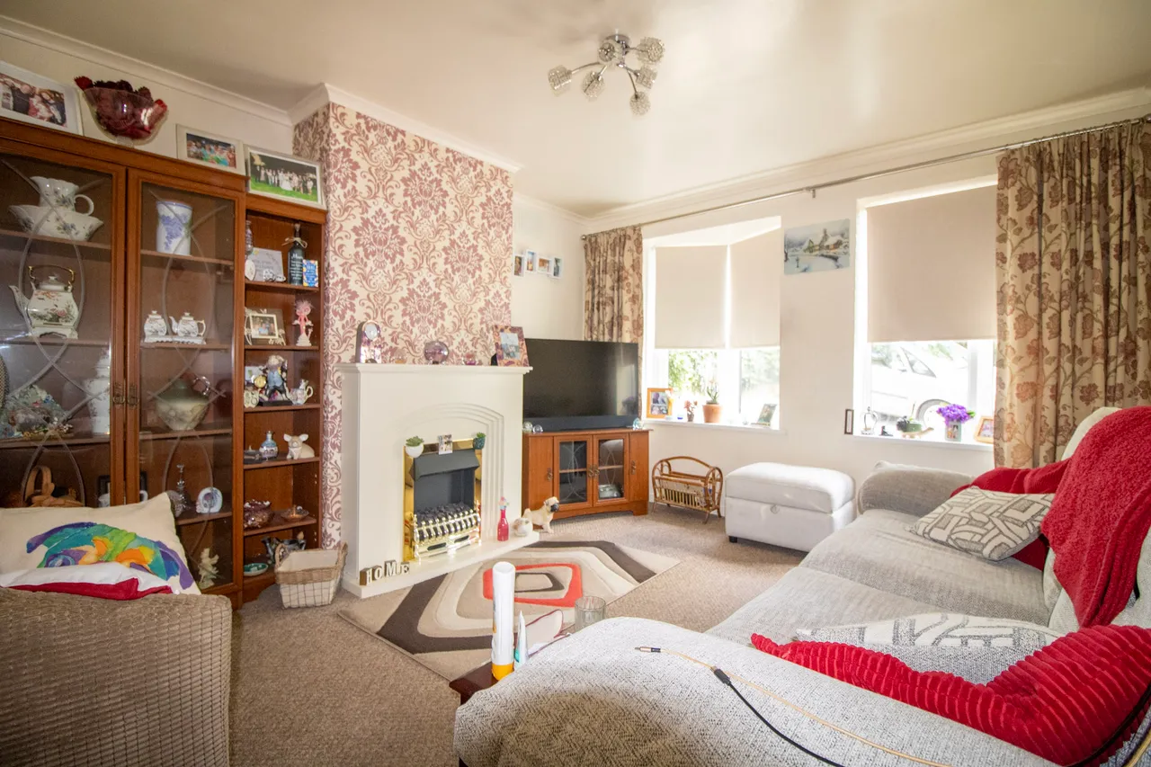 Fern Close, Thurnby, Leicester, Leicester, LE7 9QJ, photo 2