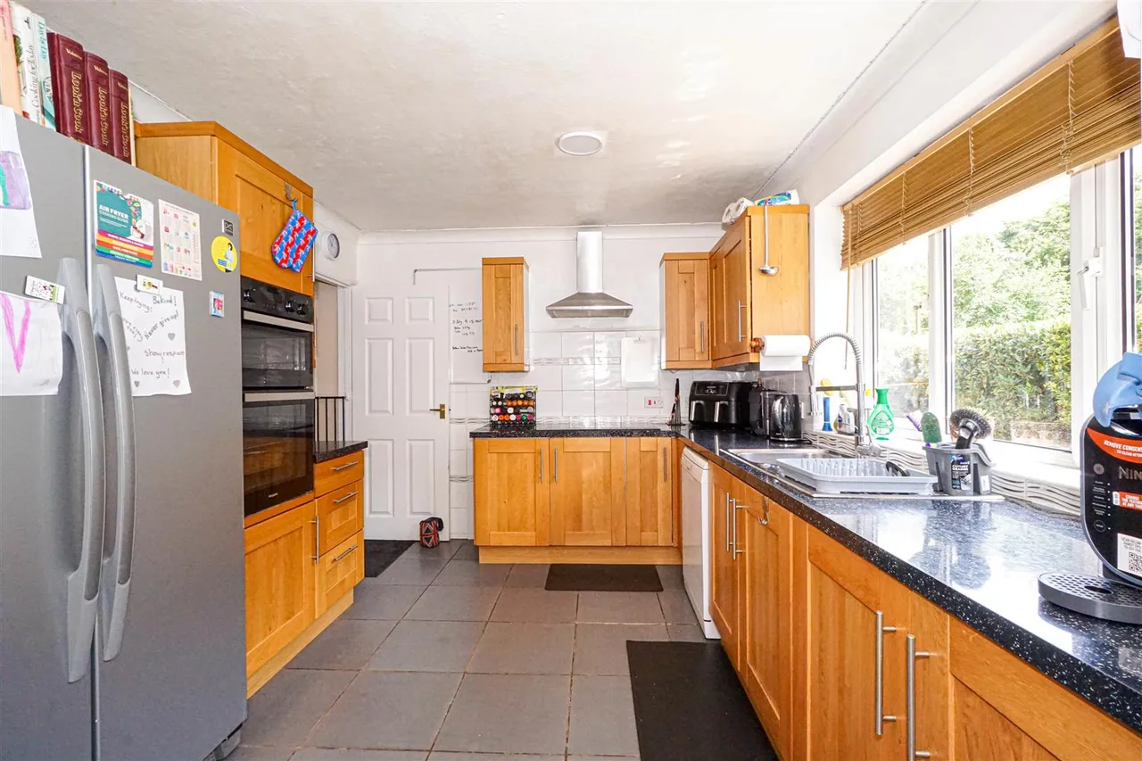 Main Road, Icklesham, photo 20