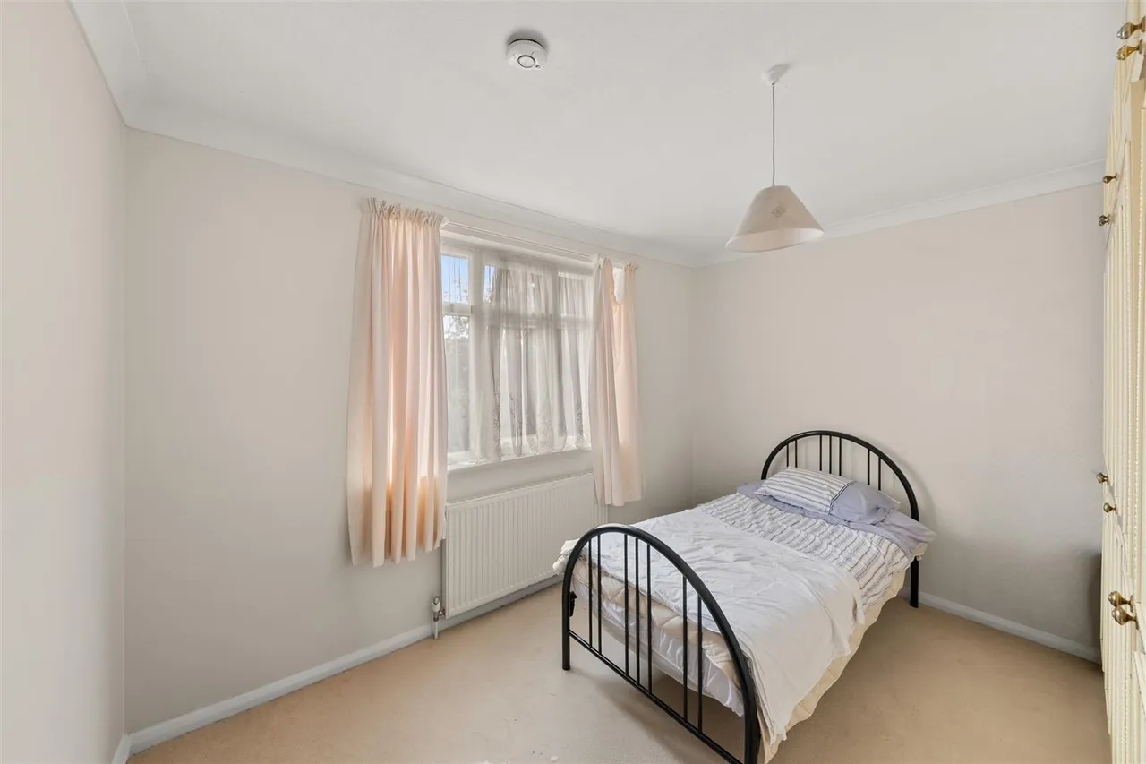 Nelson Road, Twickenham, photo 7