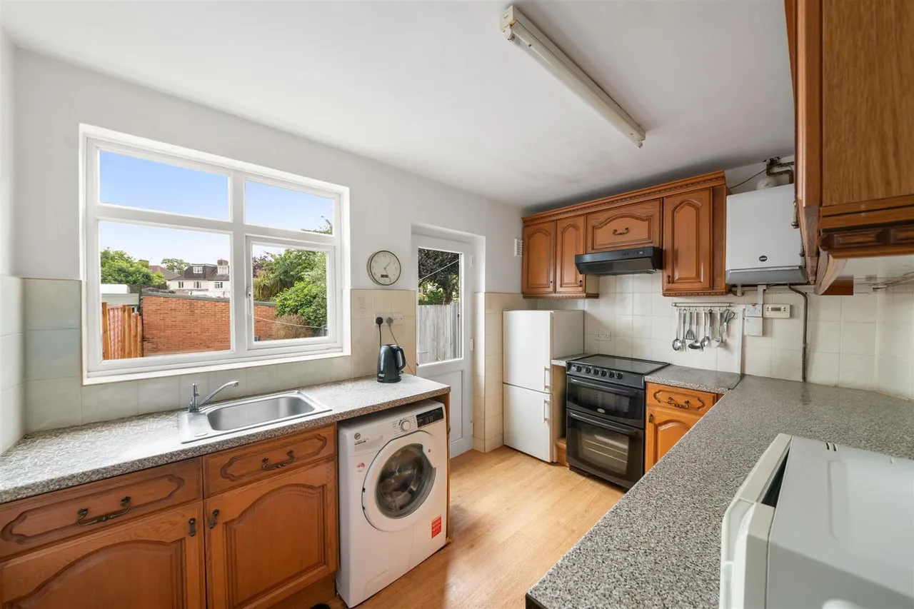 Nelson Road, Twickenham, photo 5
