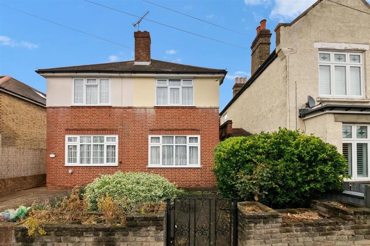 Nelson Road, Twickenham, photo 11