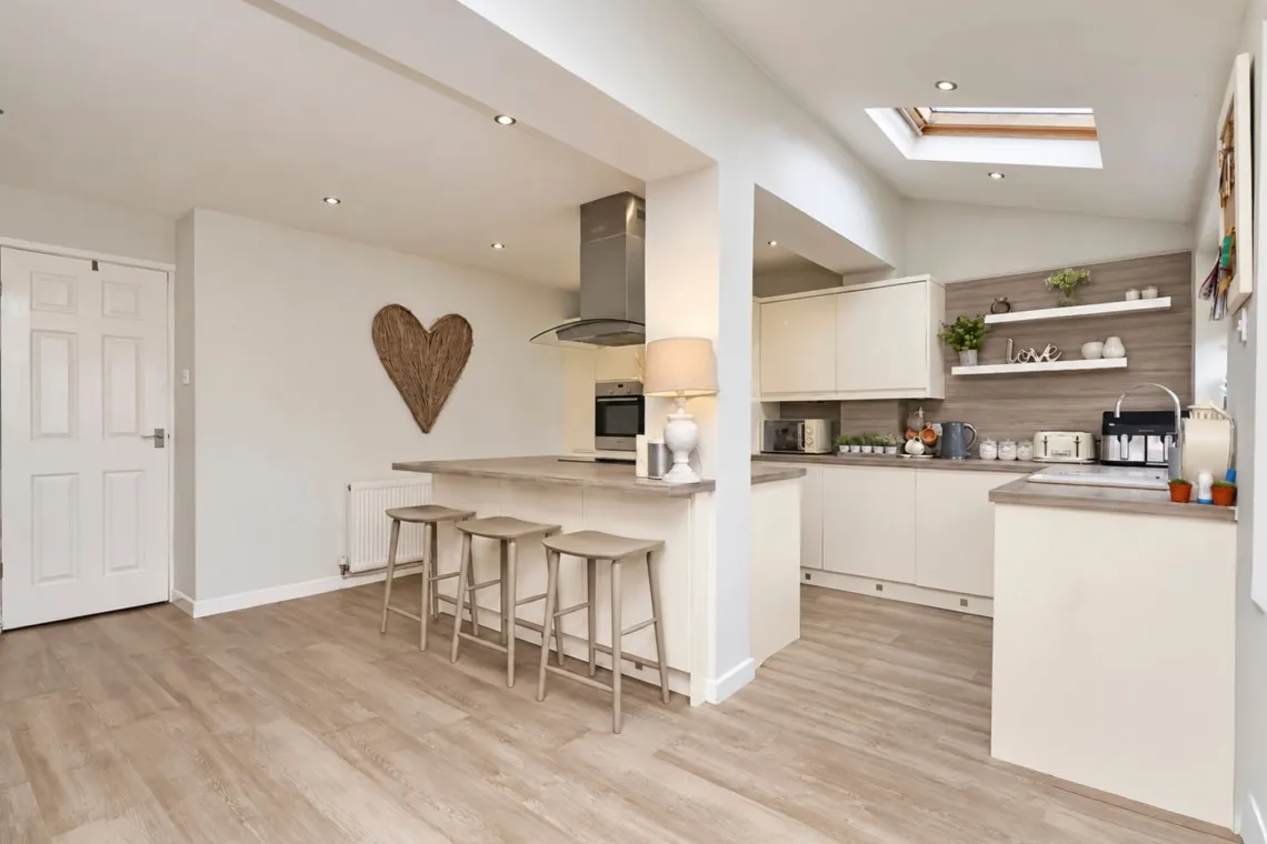 Dorking Road, Chorley, PR6, photo 3