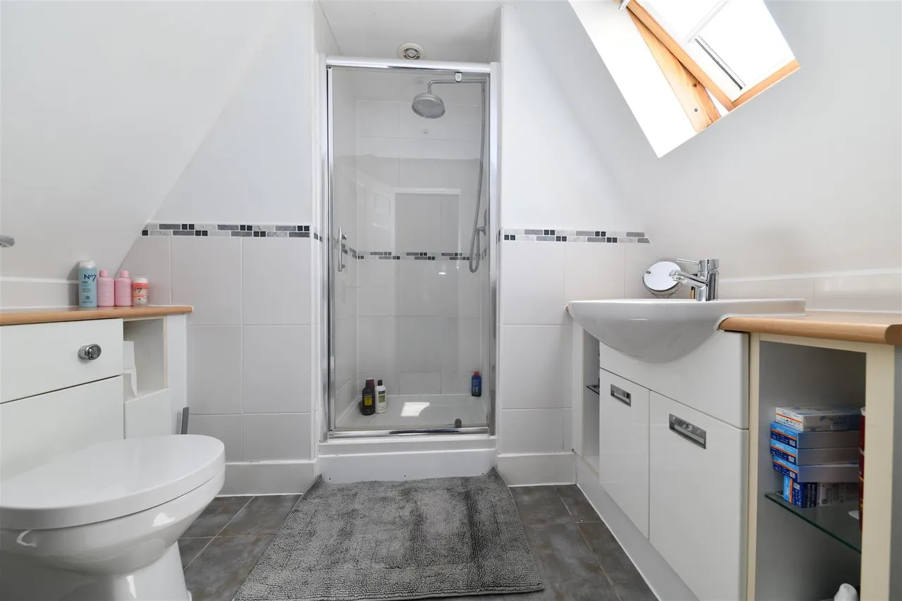 Great Ashby Way, Stevenage, Herts, SG1 6DT, photo 7
