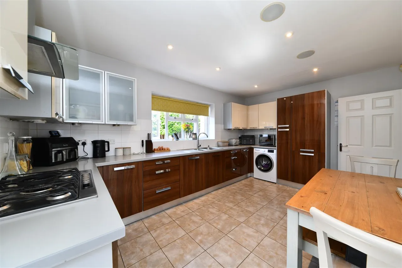 Great Ashby Way, Stevenage, Herts, SG1 6DT, photo 19