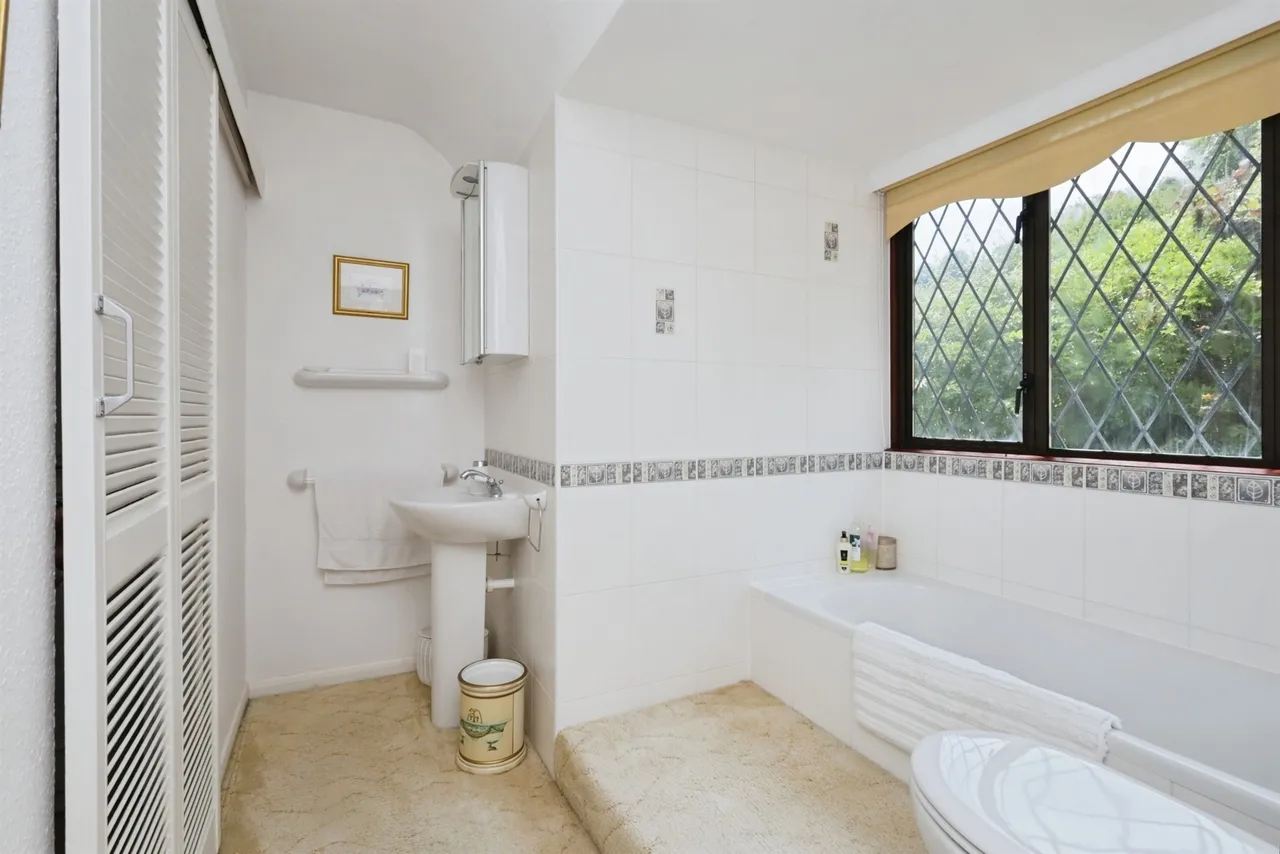 Deneside, East Dean, BN20, photo 11