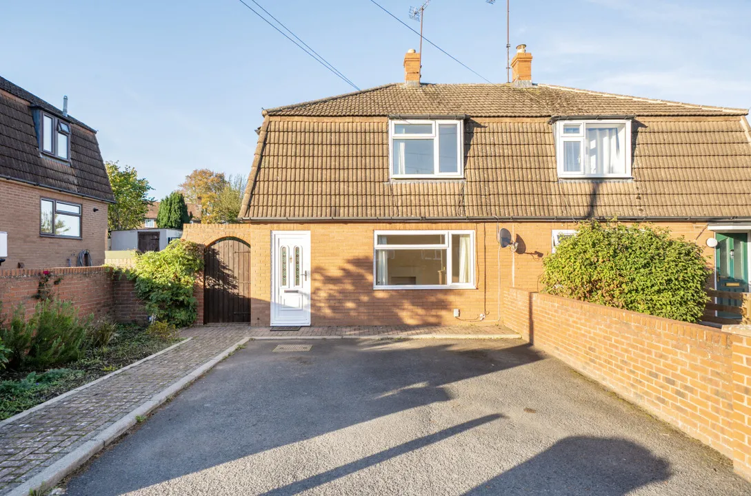 3 bed house for sale — George Street, Leominster, Herefordshire, HR6 8JZ