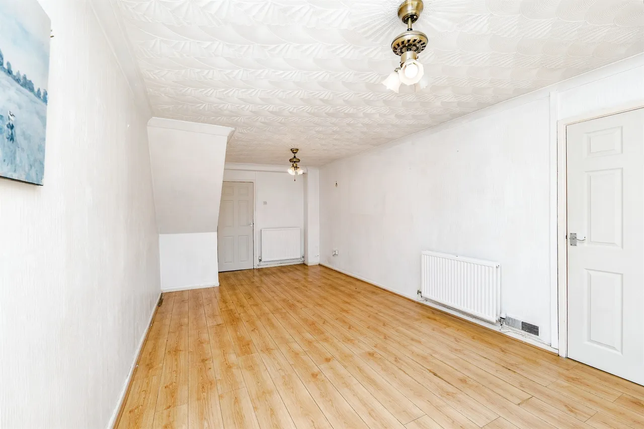 Trem-Y-Mor Bridgend, CF31, photo 5