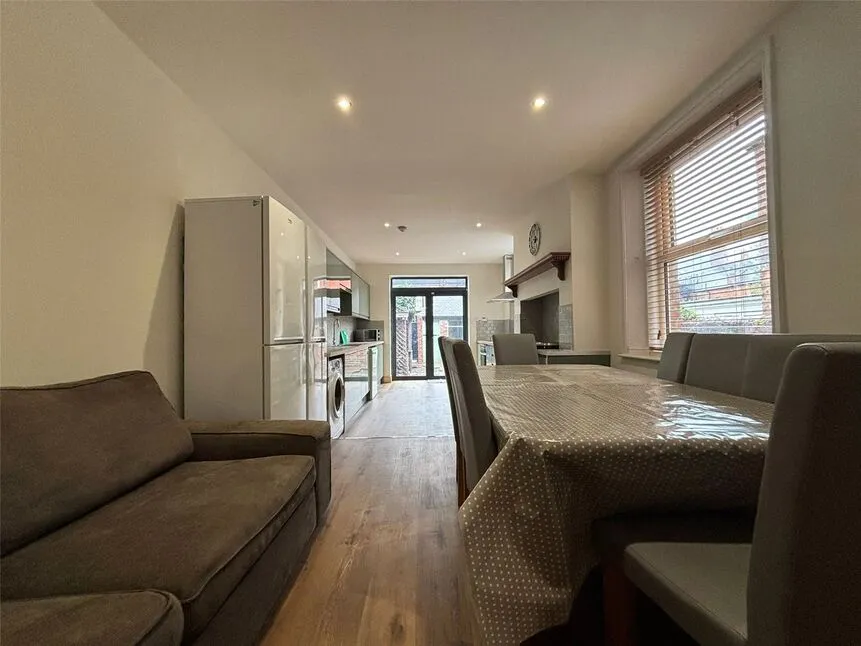 Sanderson Road, Newcastle upon Tyne, NE2, photo 18