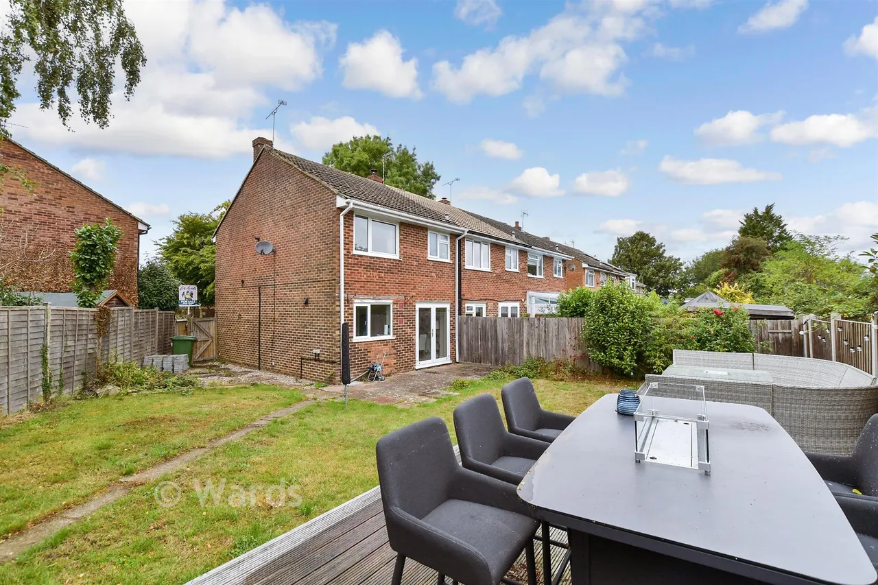 Pippin Close, Coxheath, ME17, photo 2