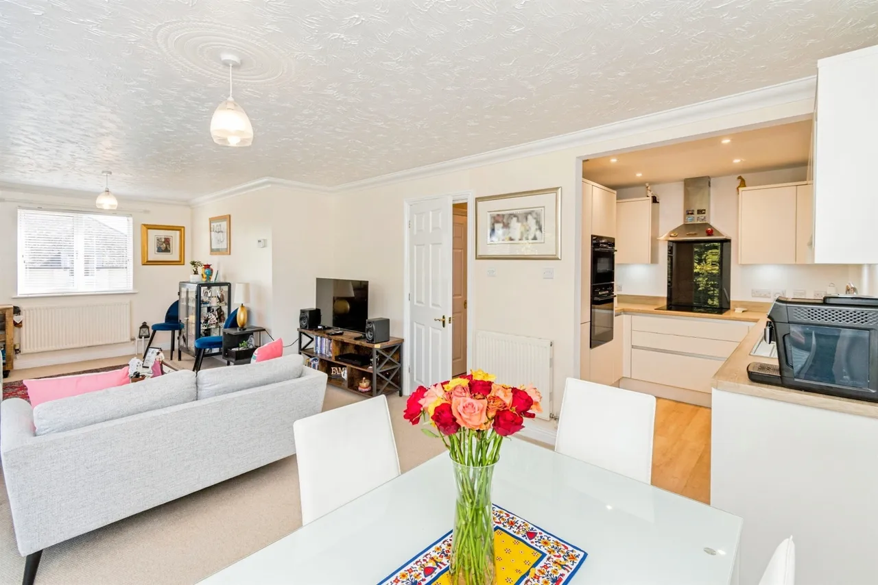 Hollman Drive, Romsey, SO51, photo 6