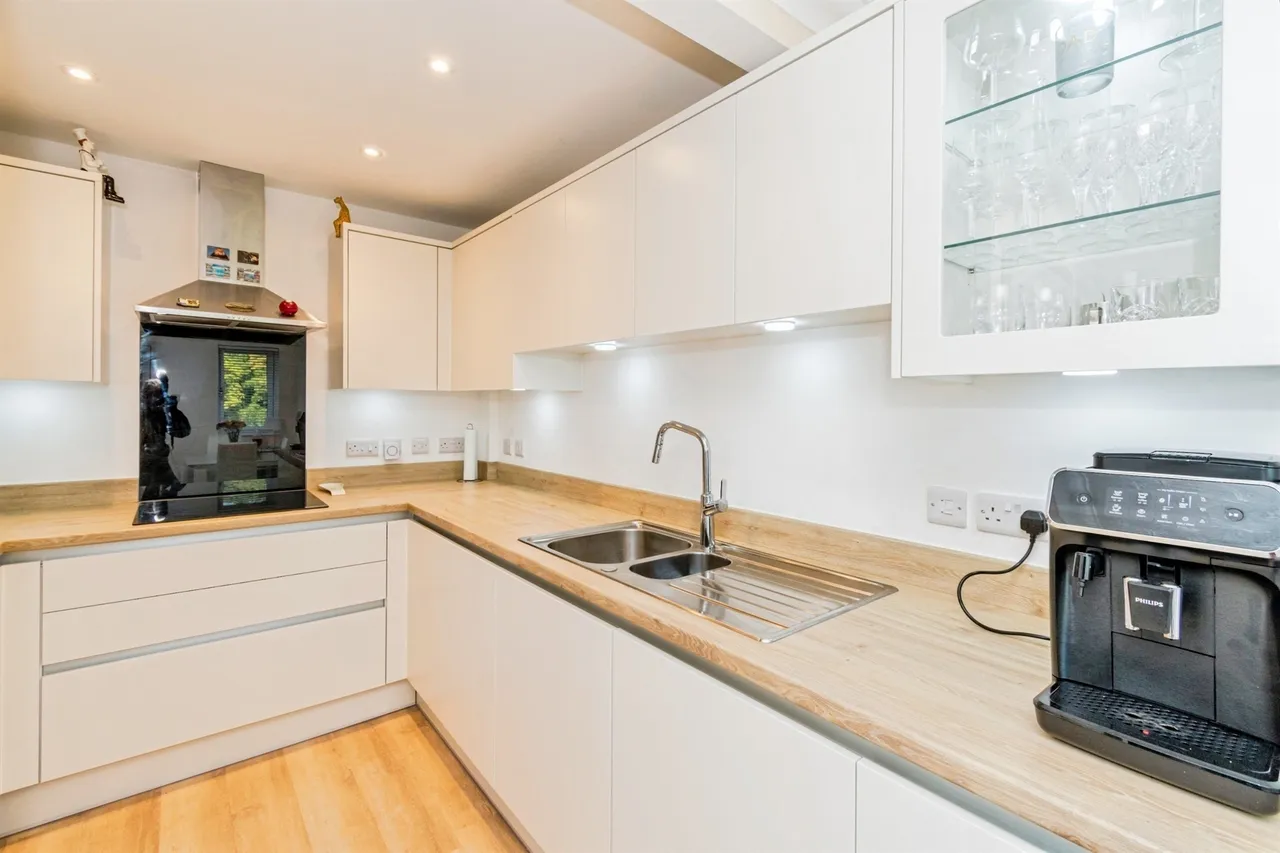 Hollman Drive, Romsey, SO51, photo 9