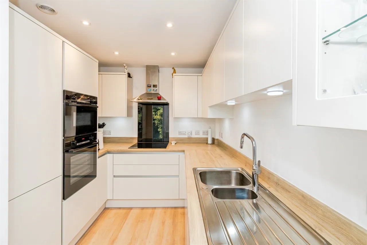 Hollman Drive, Romsey, SO51, photo 7