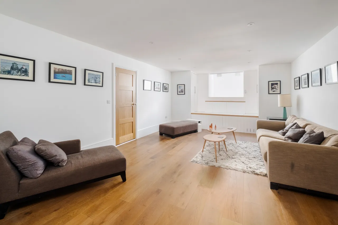Coolhurst Road, London, N8, photo 25