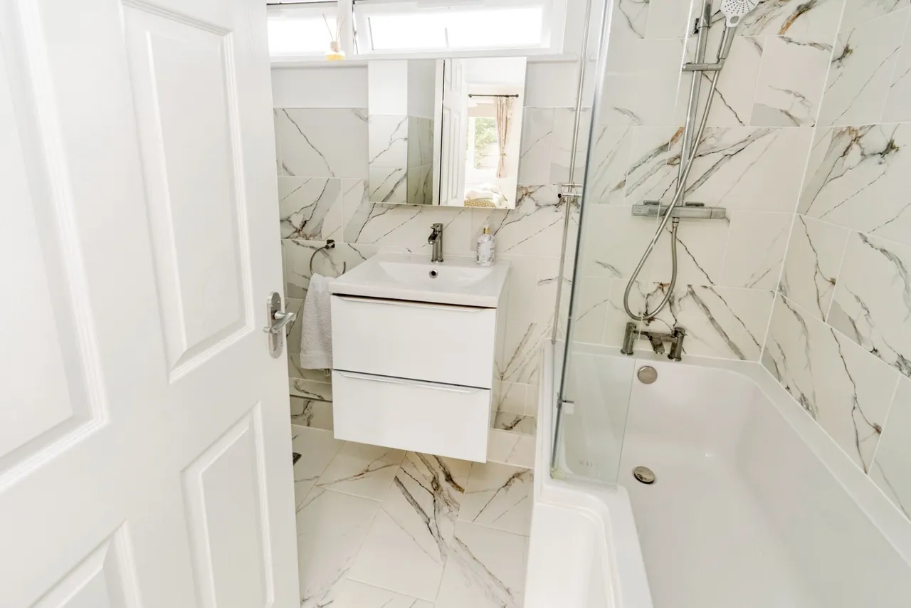 Winslade Road, Winchester, SO22, photo 12