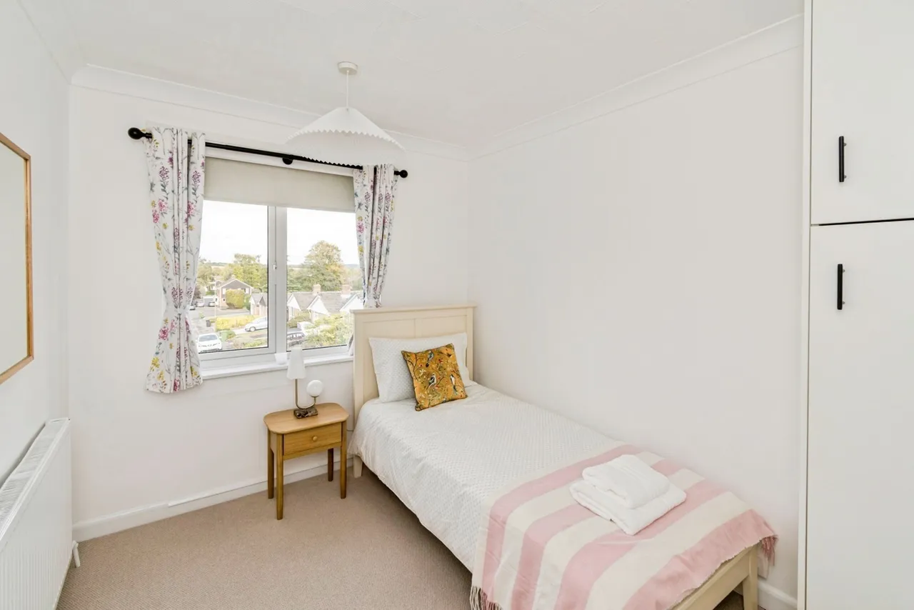 Winslade Road, Winchester, SO22, photo 16