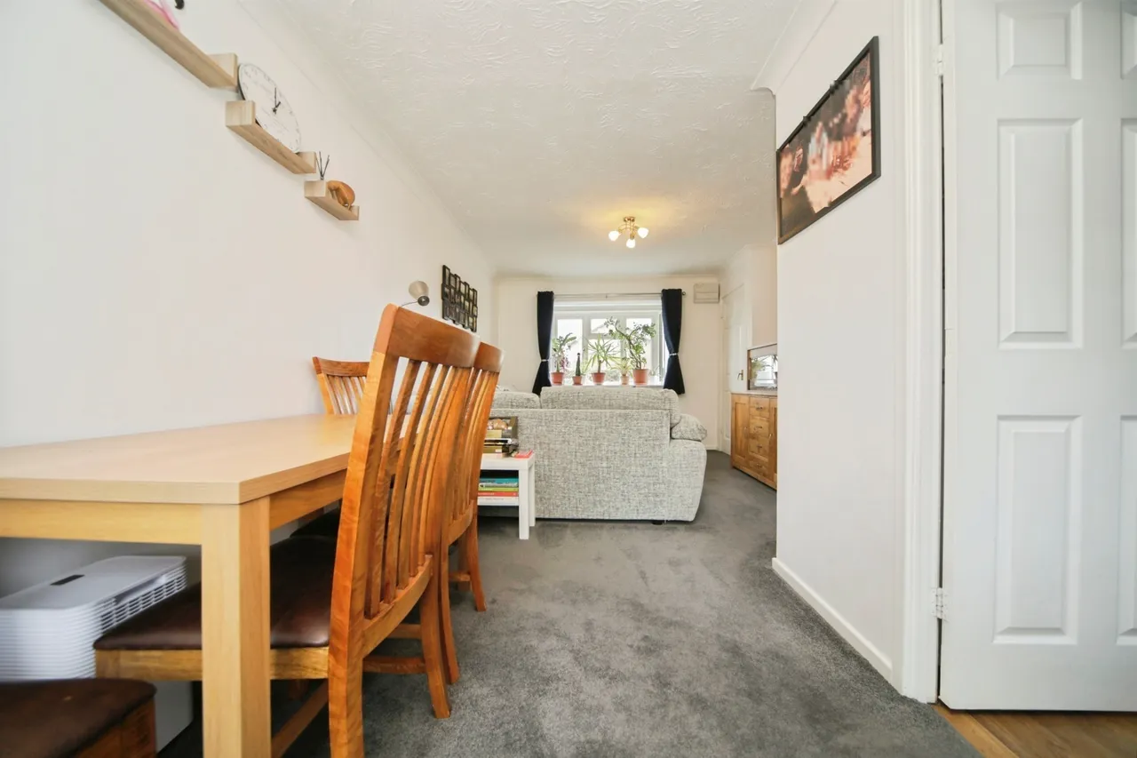 Blackbourne Road, Elmswell, Bury St. Edmunds, photo 3