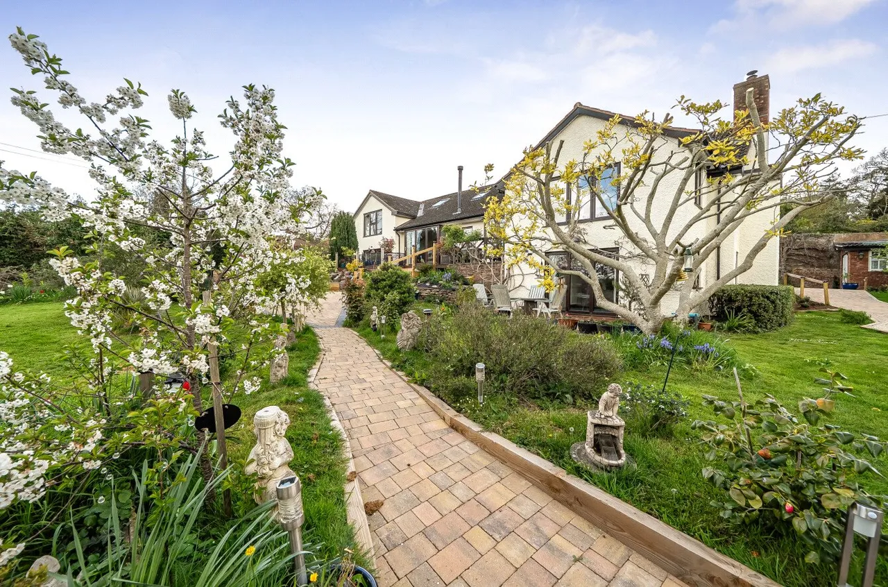 Church Hill,, West Monkton,, Taunton, Somerset, TA2 8QT, photo 52