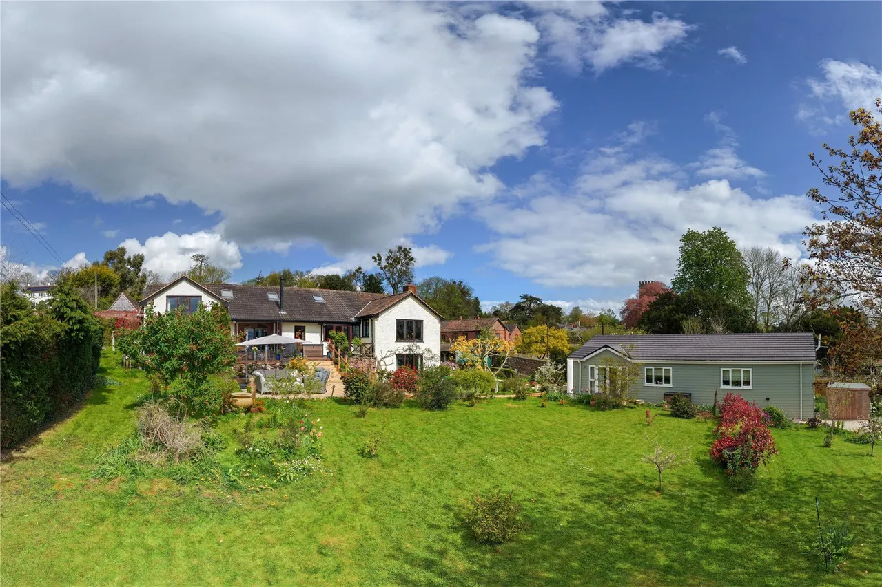 Church Hill,, West Monkton,, Taunton, Somerset, TA2 8QT, photo 4