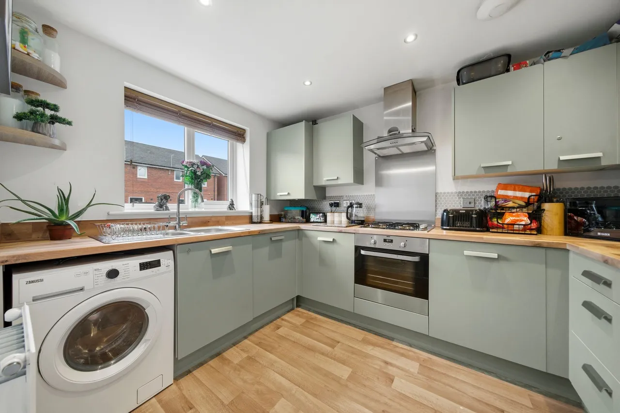 Anchor Field, Leigh, Leigh, WN7 4GL, photo 3