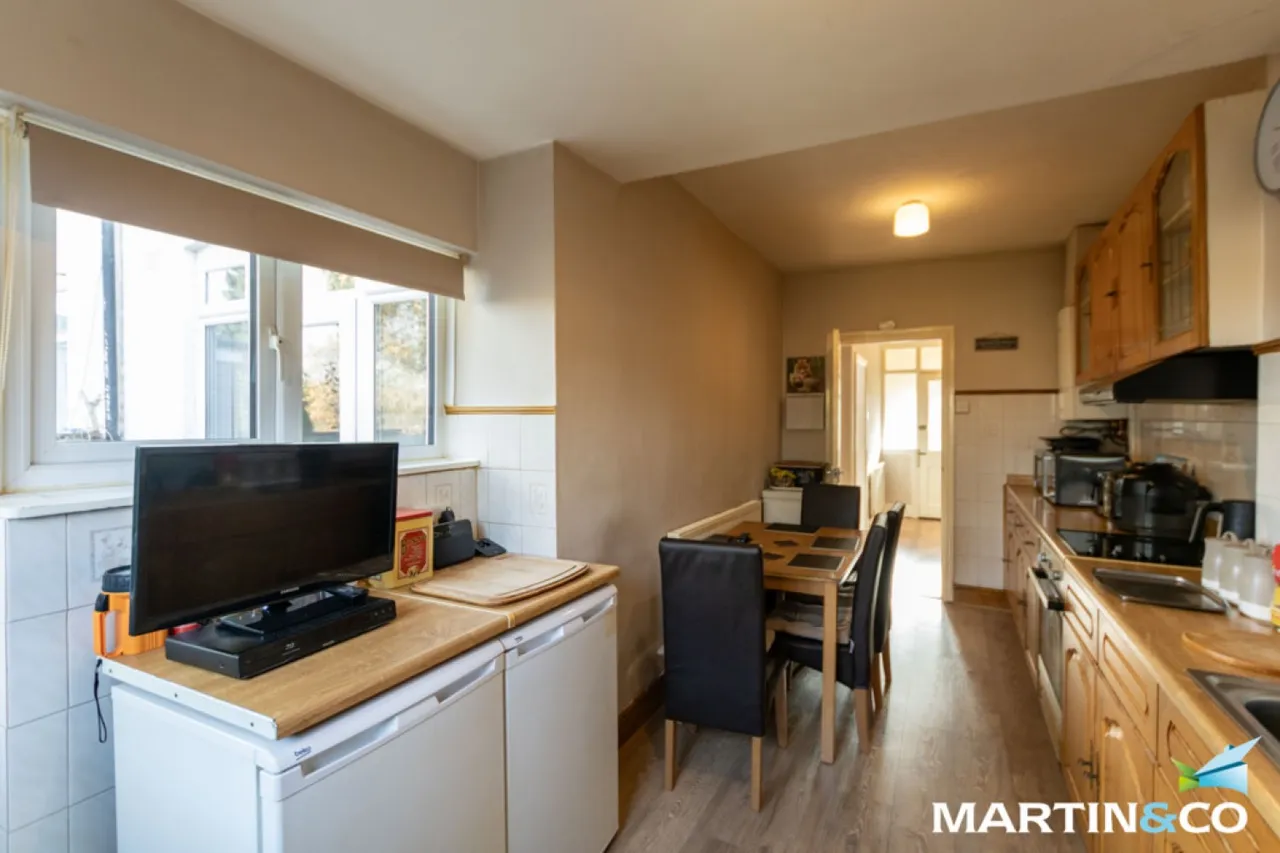 Hagley Road West, Oldbury, B68, photo 8