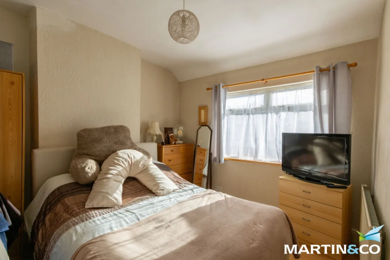Hagley Road West, Oldbury, B68, photo 12