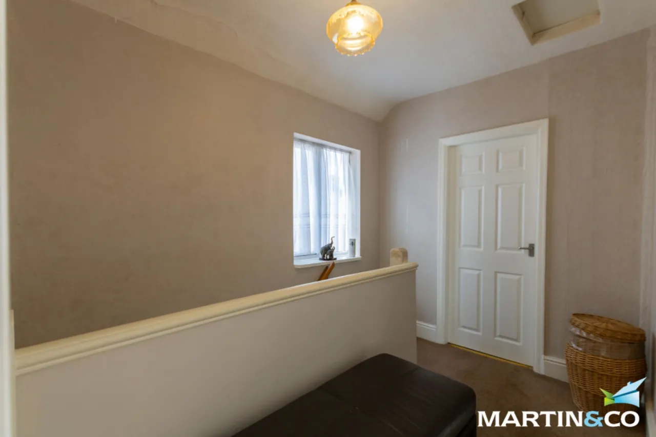 Hagley Road West, Oldbury, B68, photo 10